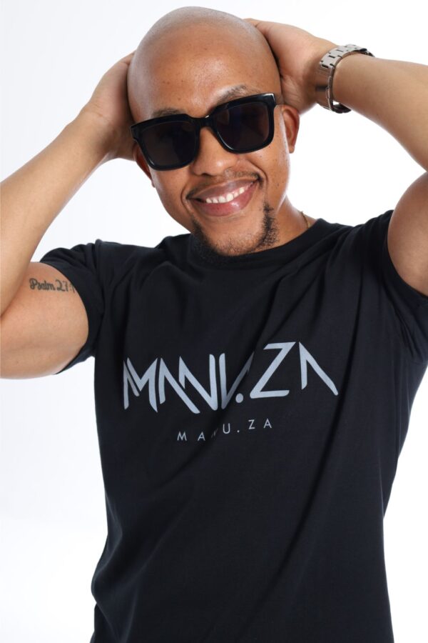 Manu.ZA Classic T-Shirt - Black