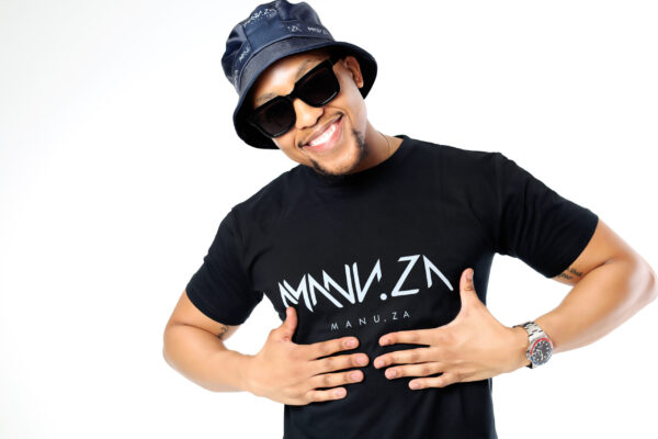 Manu.ZA Classic T-Shirt - Black - Image 3