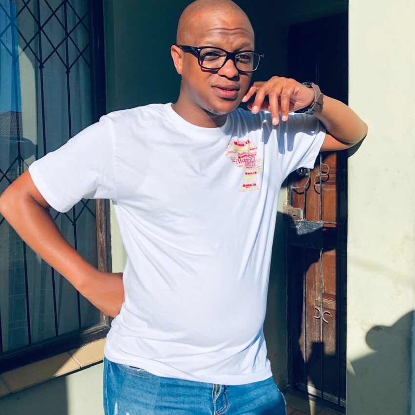 Manu.ZA Womandla T-Shirt