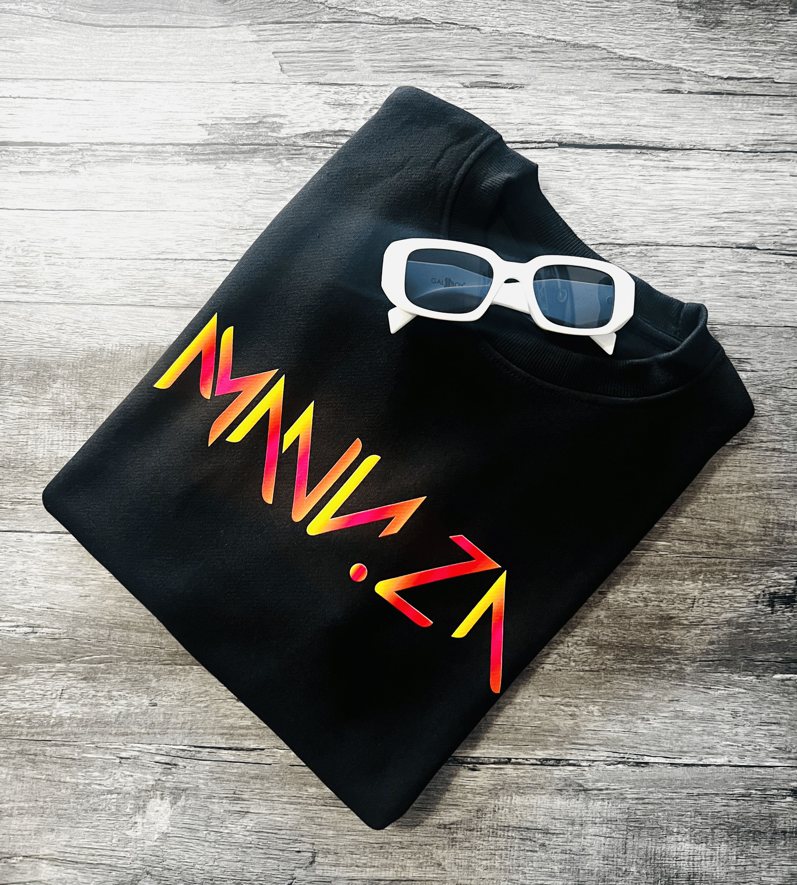 Manu.Za Explorer Sweater